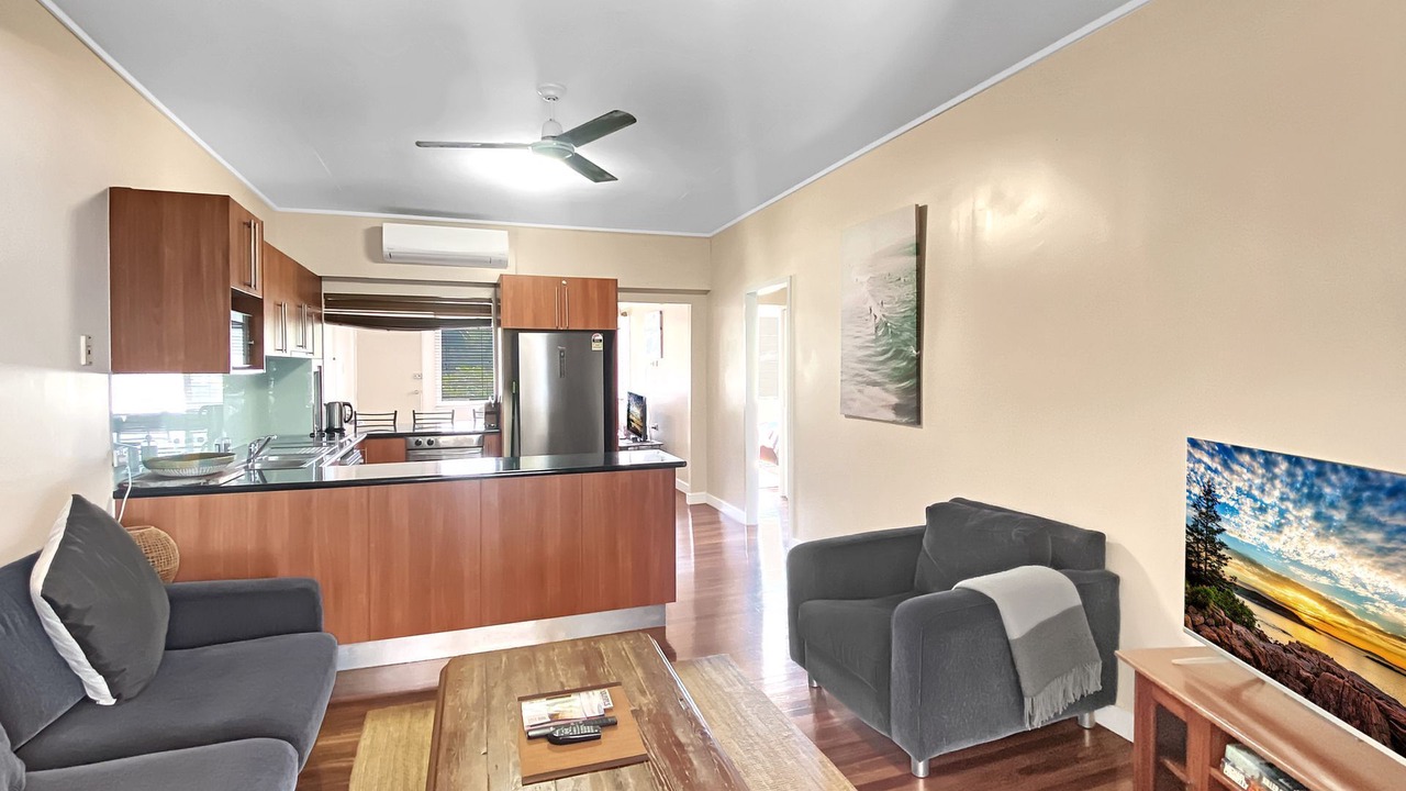 Photo of Livingroom in Picnic Bay
