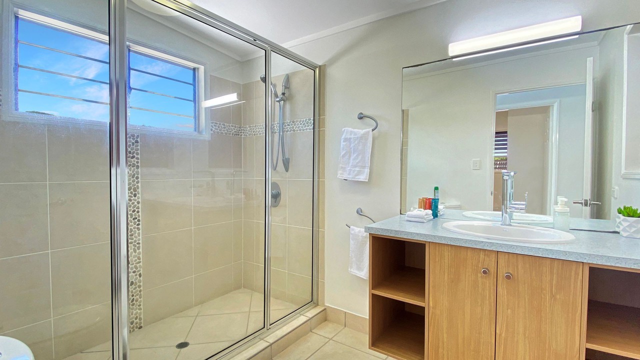 Photo of Bathroom in Picnic Bay