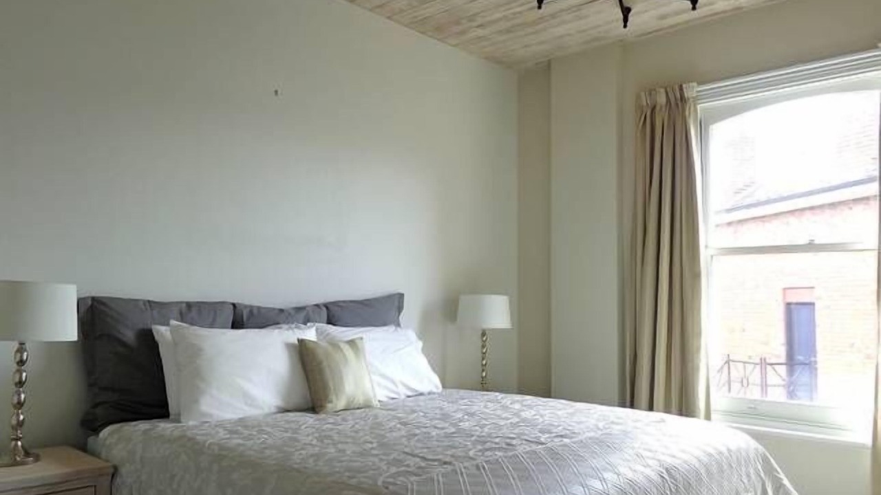Photo of Bedroom in Sullivan's Cove
