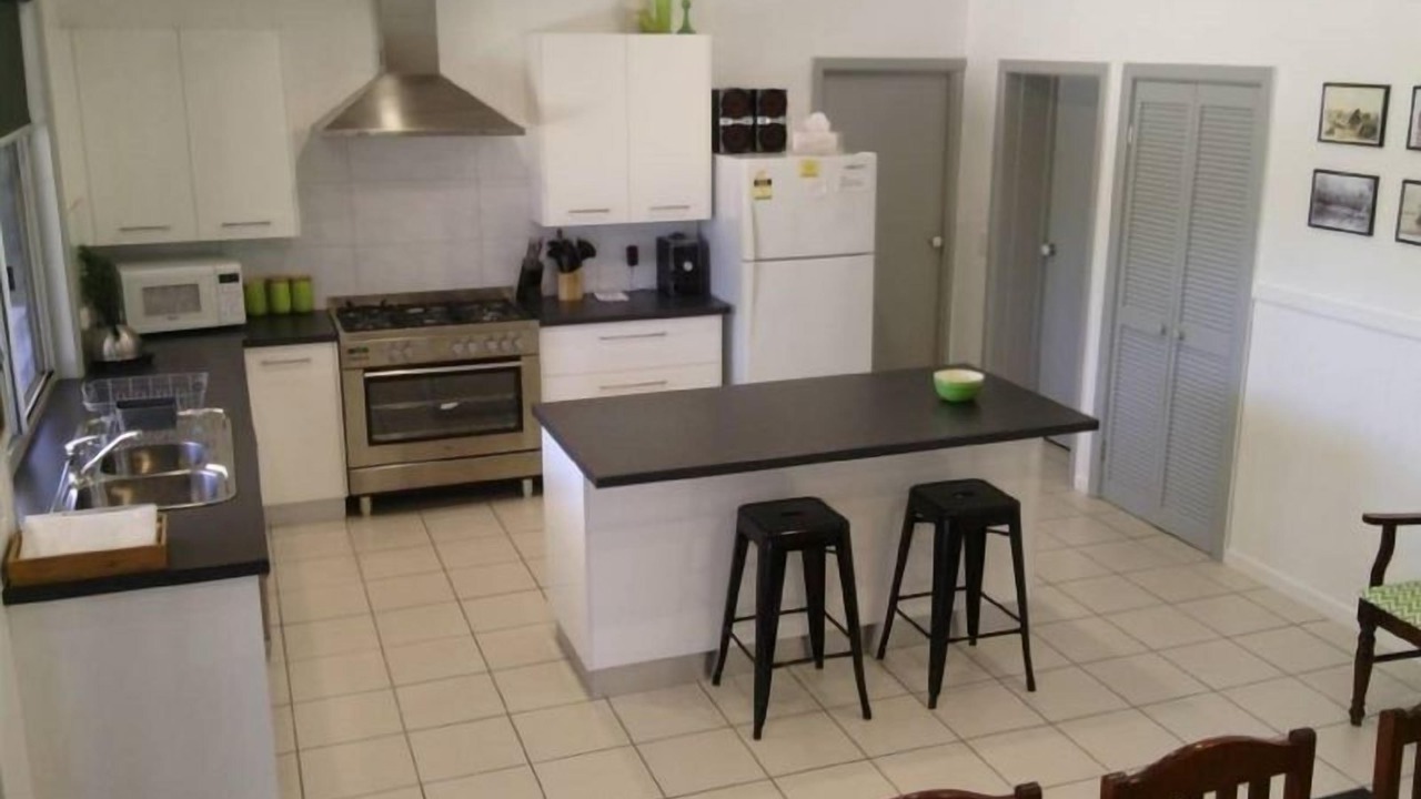 Photo of Kitchen in Lake Tyers Beach