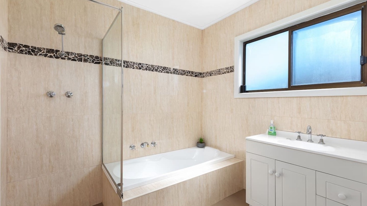 Photo of Bathroom in Carpenter Rocks