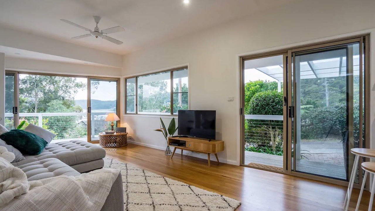 Photo of Livingroom in Pretty Beach Central Coast