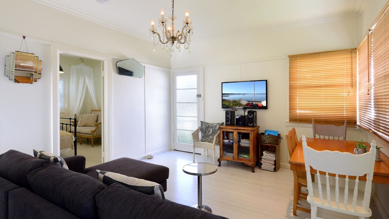 Photo of Livingroom in Erowal Bay