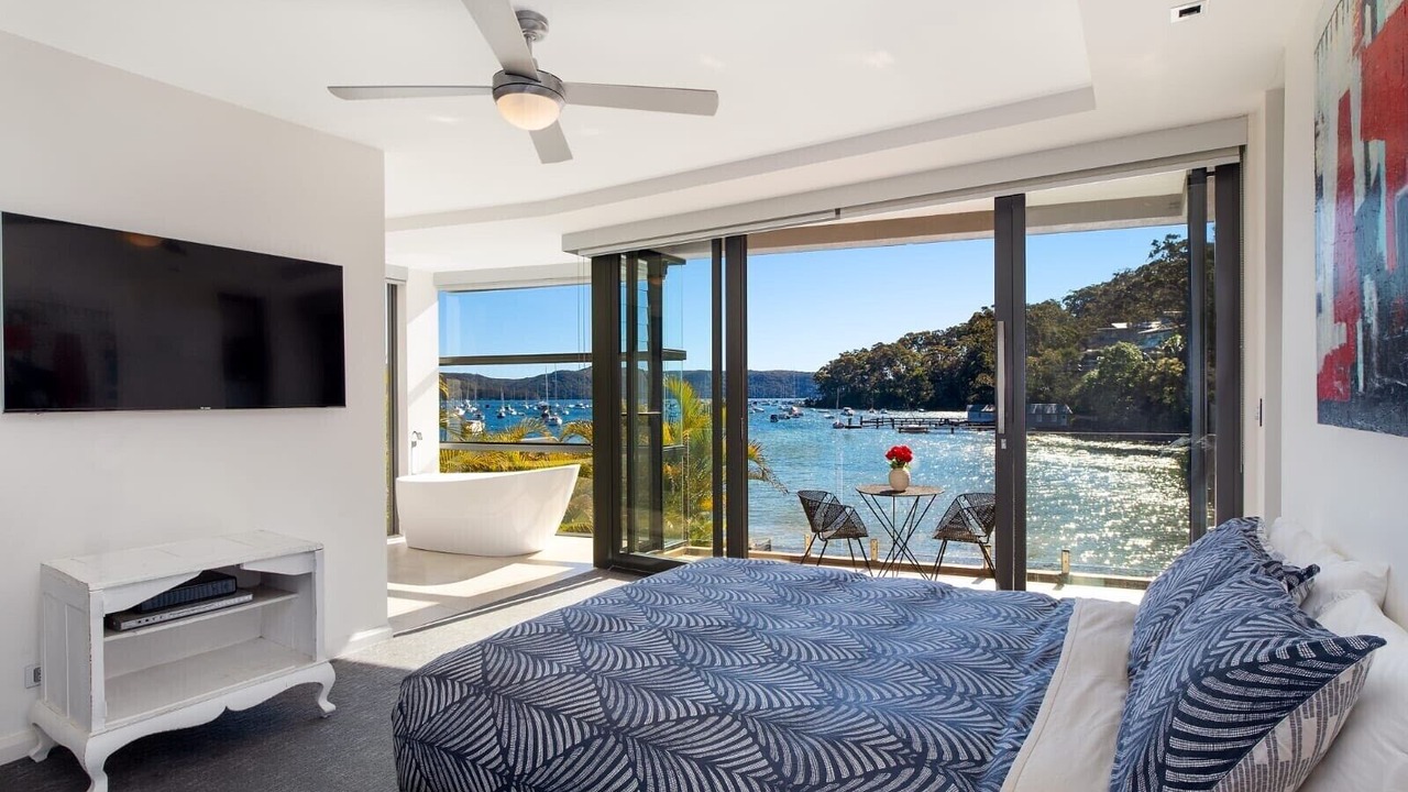 Photo of Bedroom in Newport