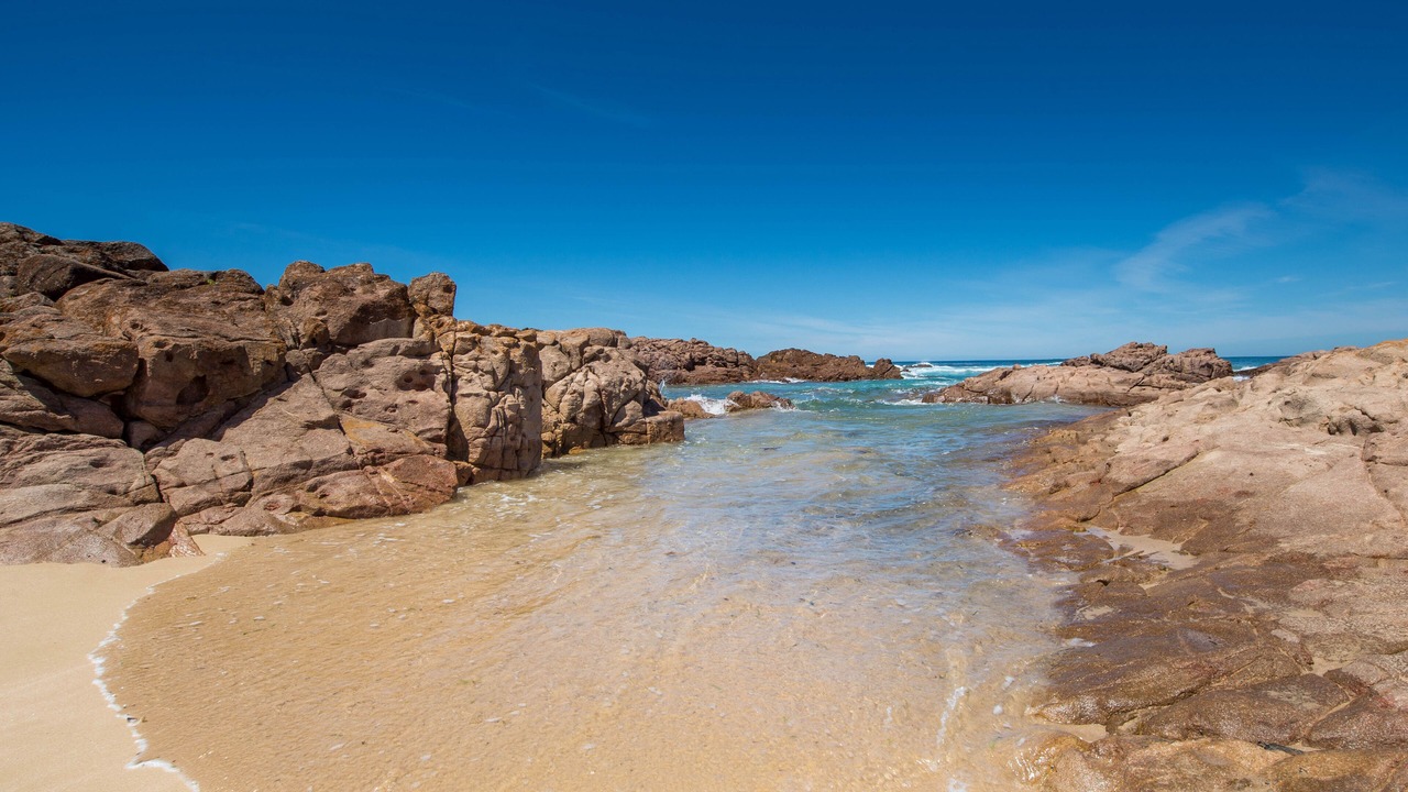 Photo of Others in Anna Bay