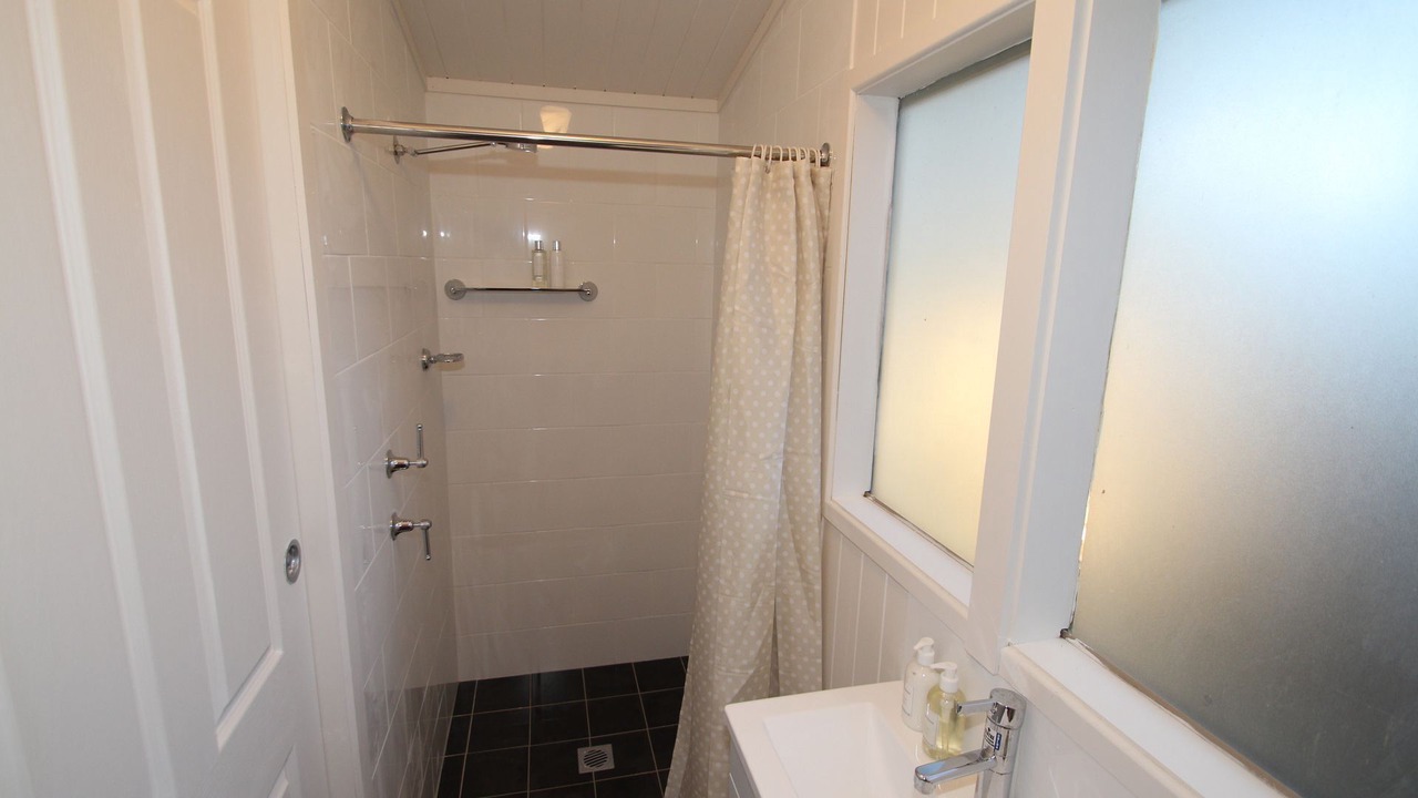 Photo of Bathroom in Millthorpe