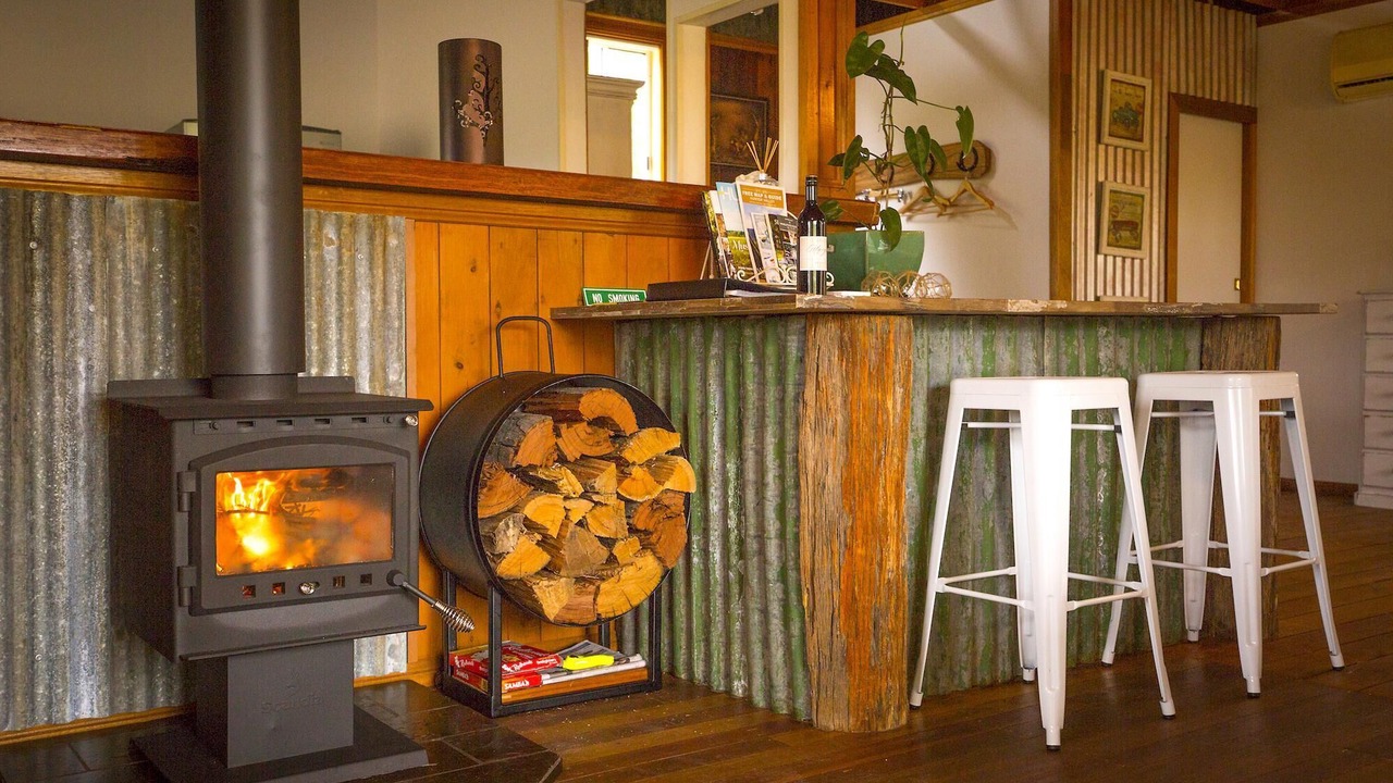 Photo of Livingroom in Broke