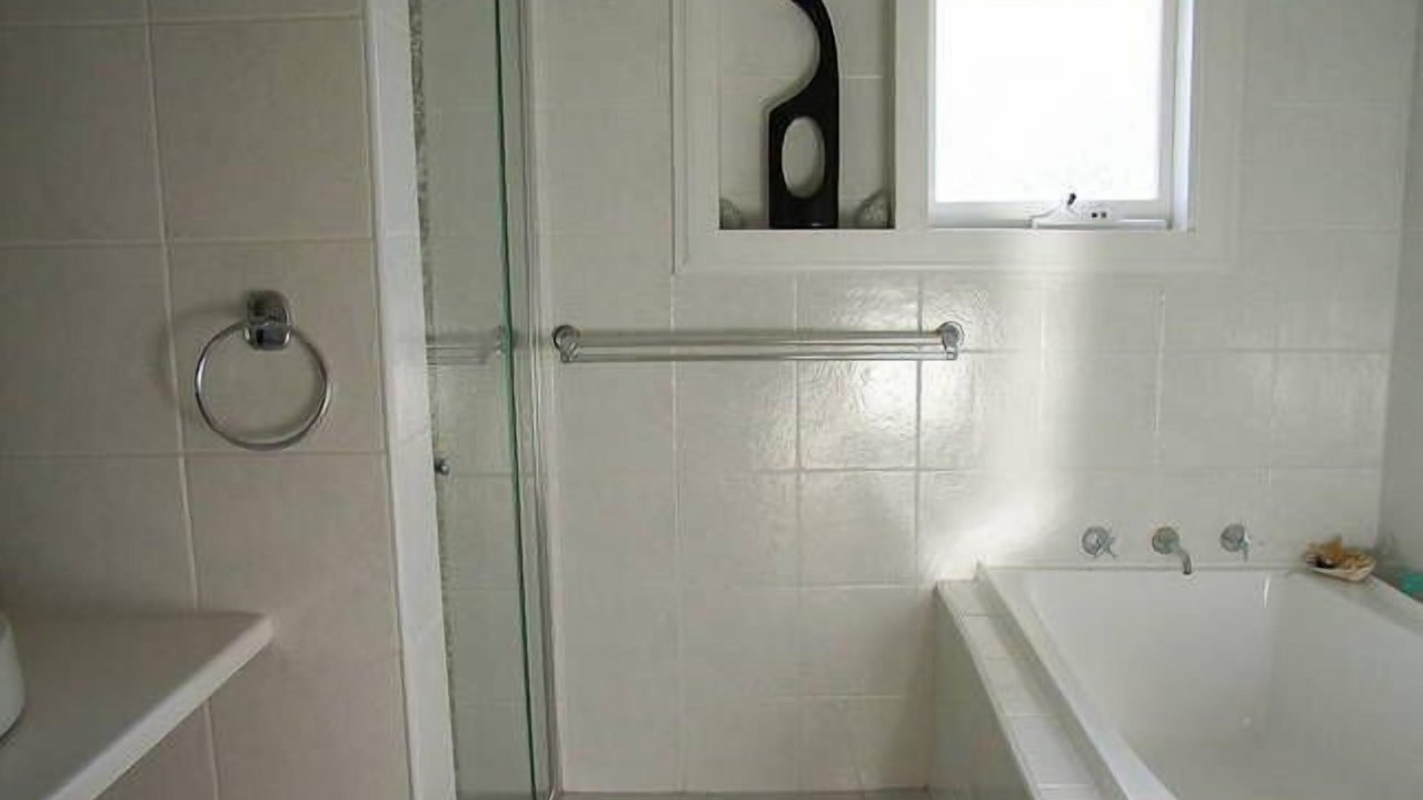 Photo of Bathroom in Victor Harbor