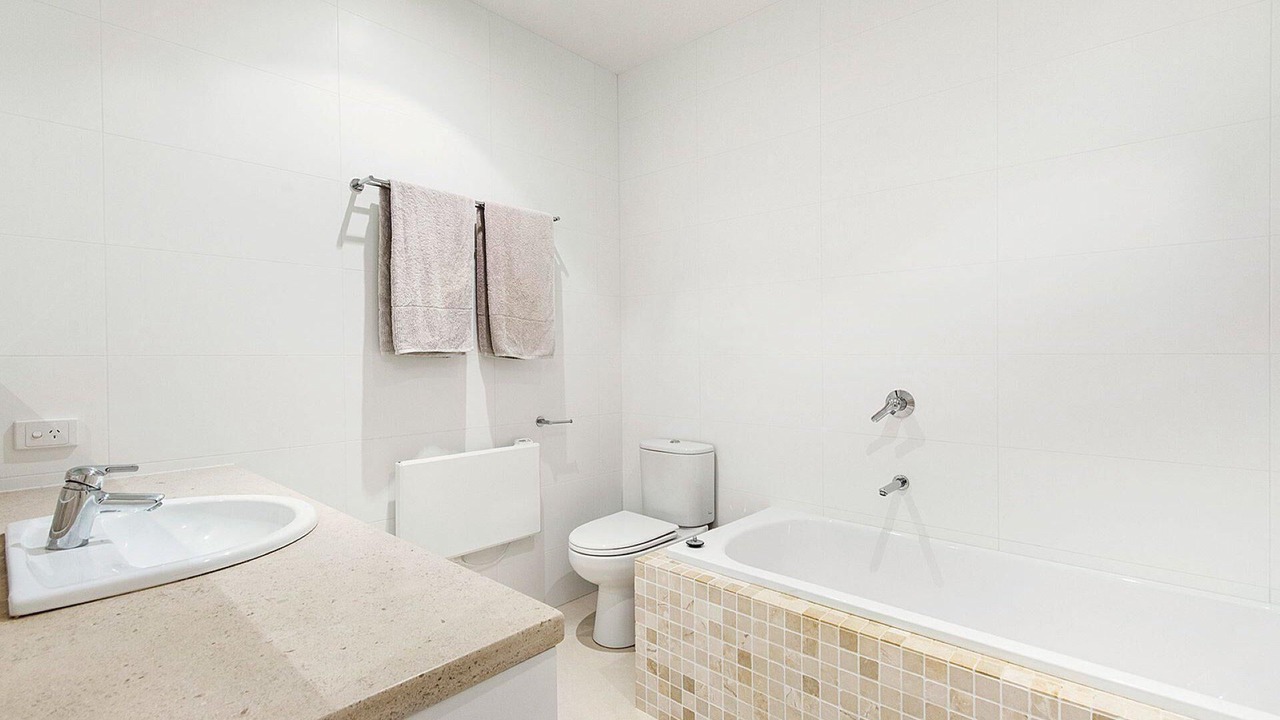 Photo of Bathroom in Lorne