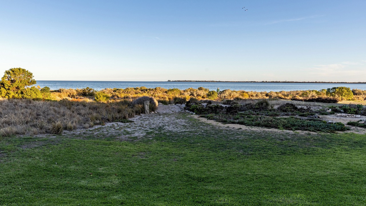 Photo of Others in Melville