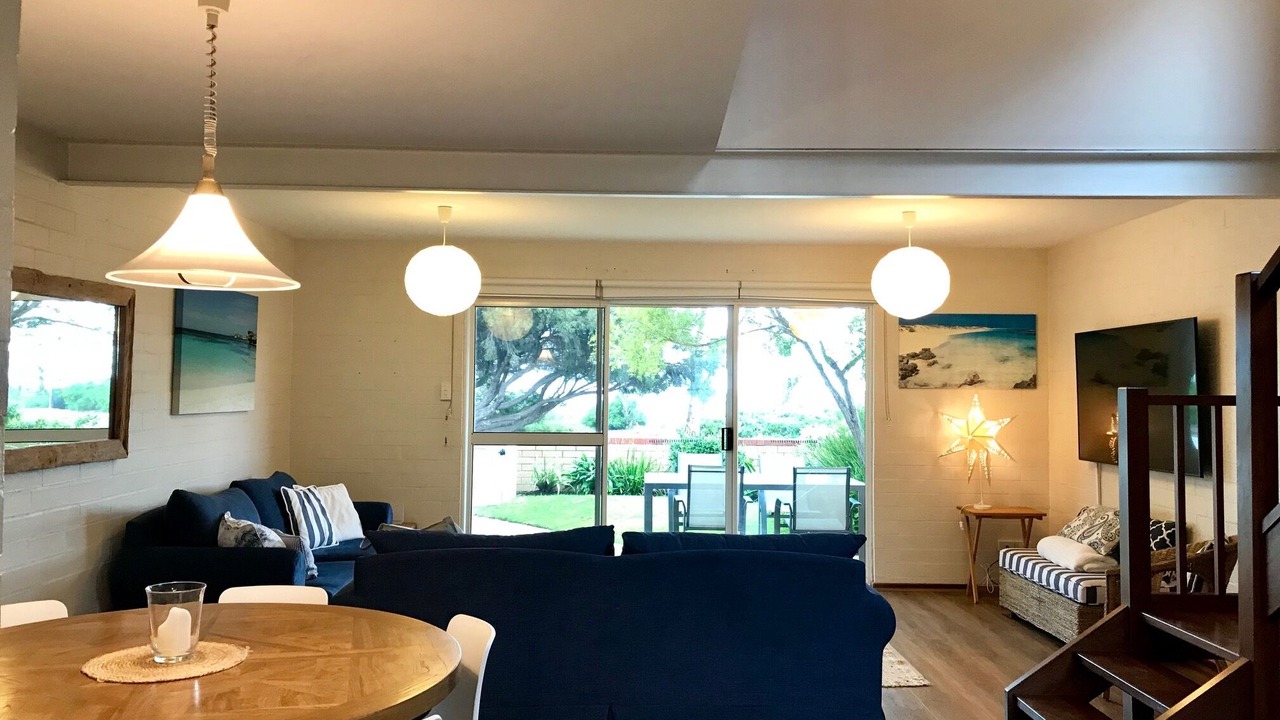 Photo of Livingroom in Dunsborough