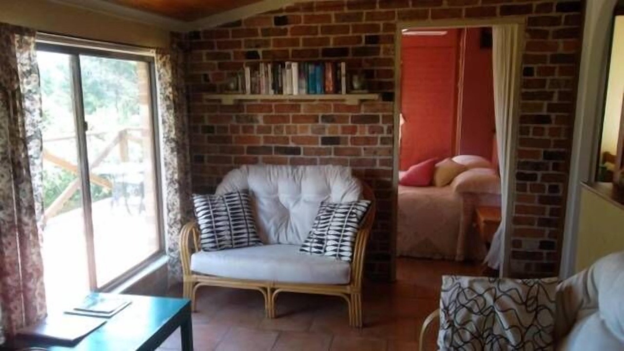 Photo of Livingroom in Canyonleigh