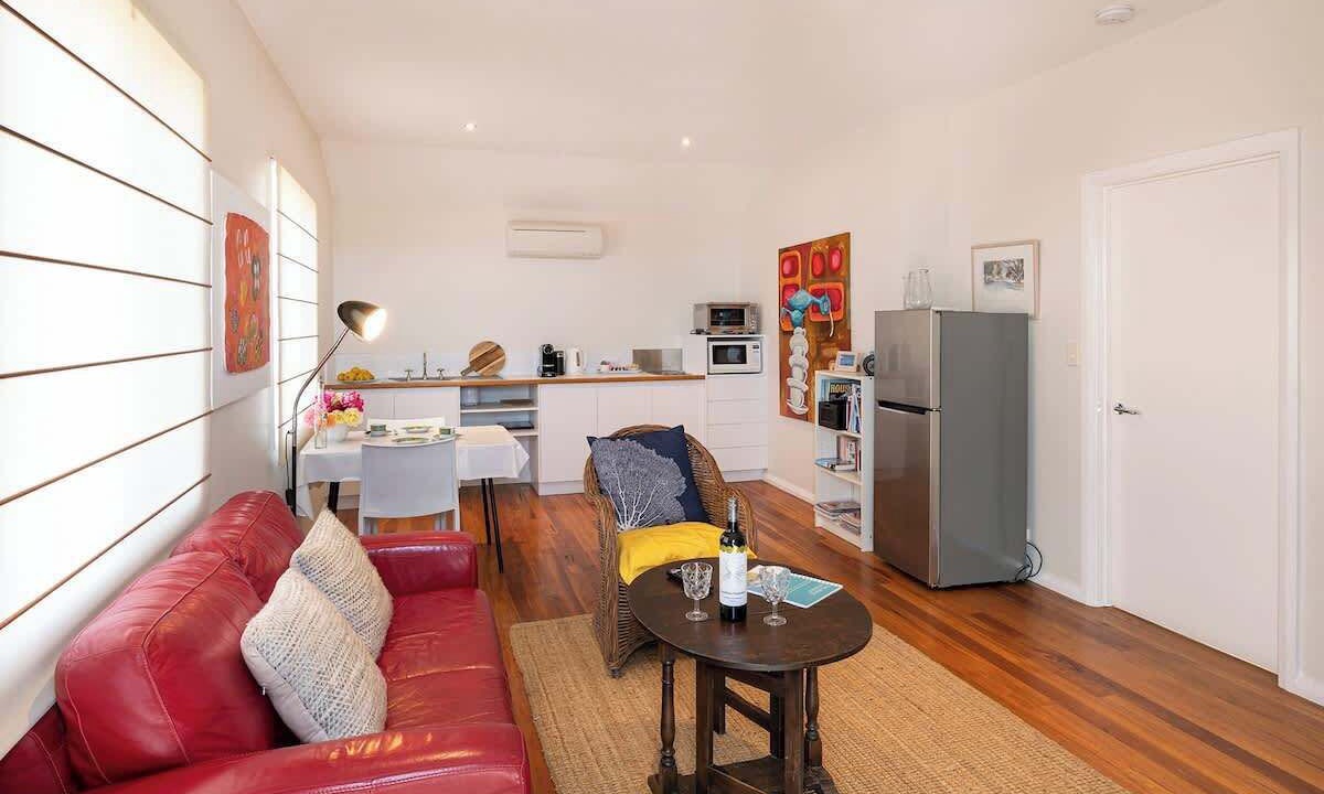 Photo of Livingroom in Eagle Bay