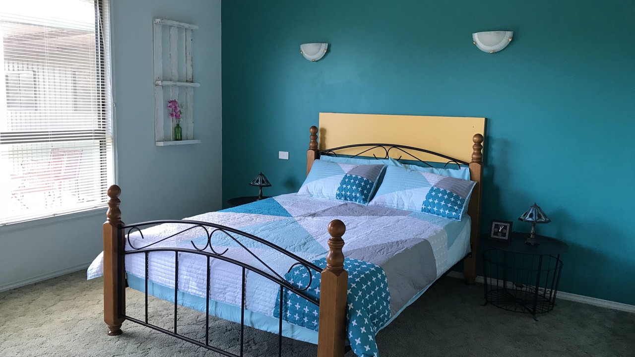 Photo of Bedroom in Golden Beach