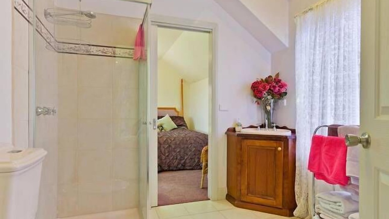 Photo of Bathroom in Maldon