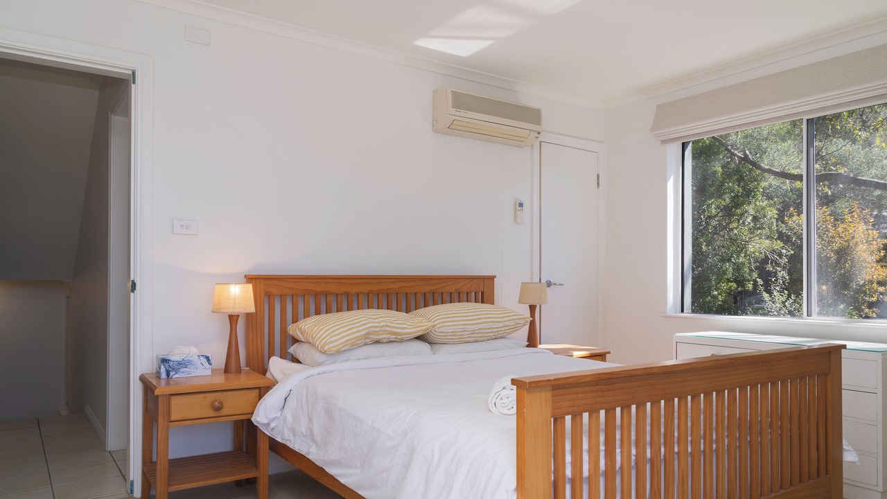 Photo of Bedroom in Avoca Beach