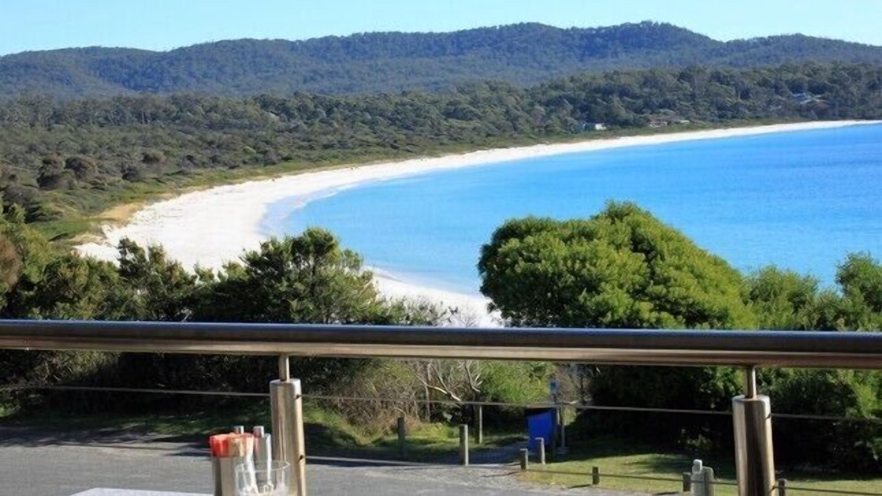 Photo of Others in Binalong Bay