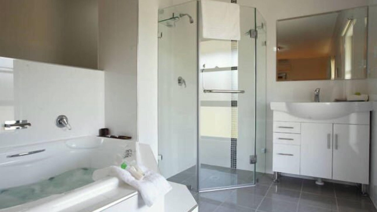 Photo of Bathroom in Lovedale