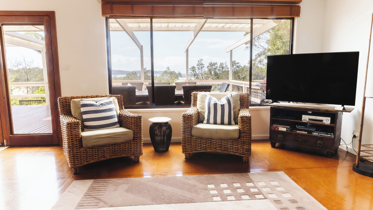 Photo of Livingroom in Mossy Point