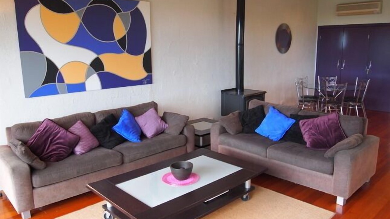 Photo of Livingroom in Lorne