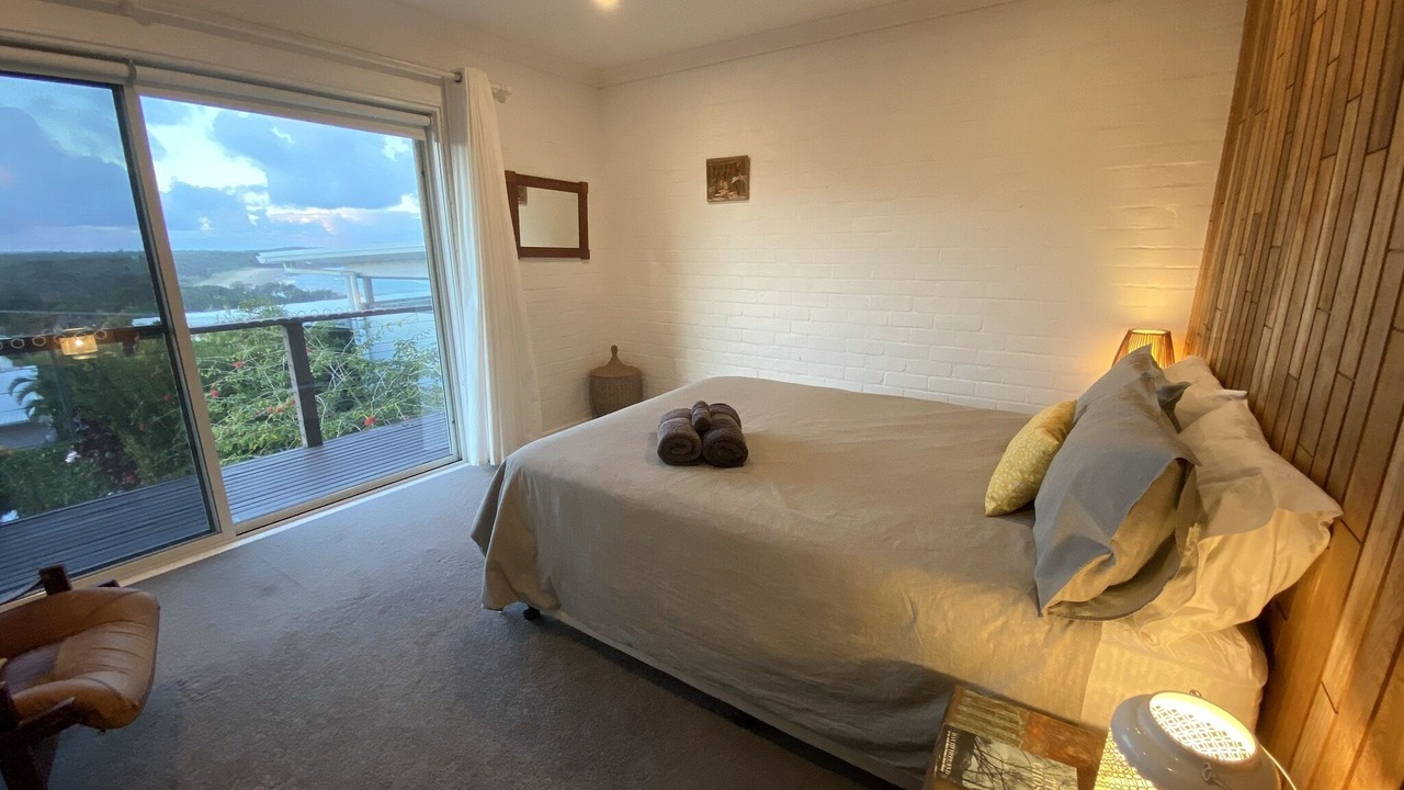 Photo of Bedroom in Emerald Beach