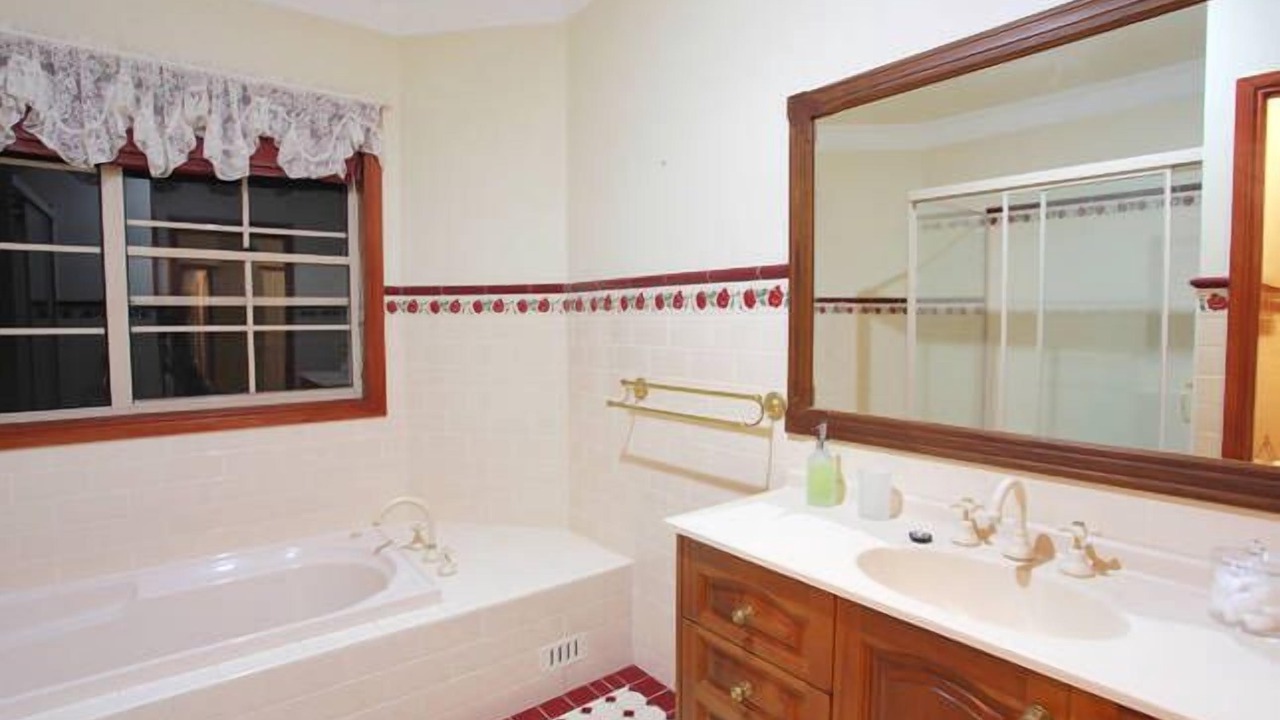 Photo of Bathroom in Tumbi Umbi