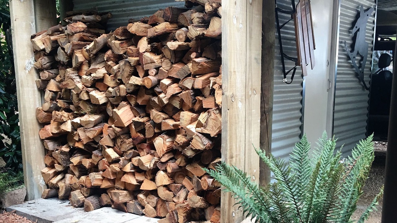Photo of Others in Sawmill Settlement