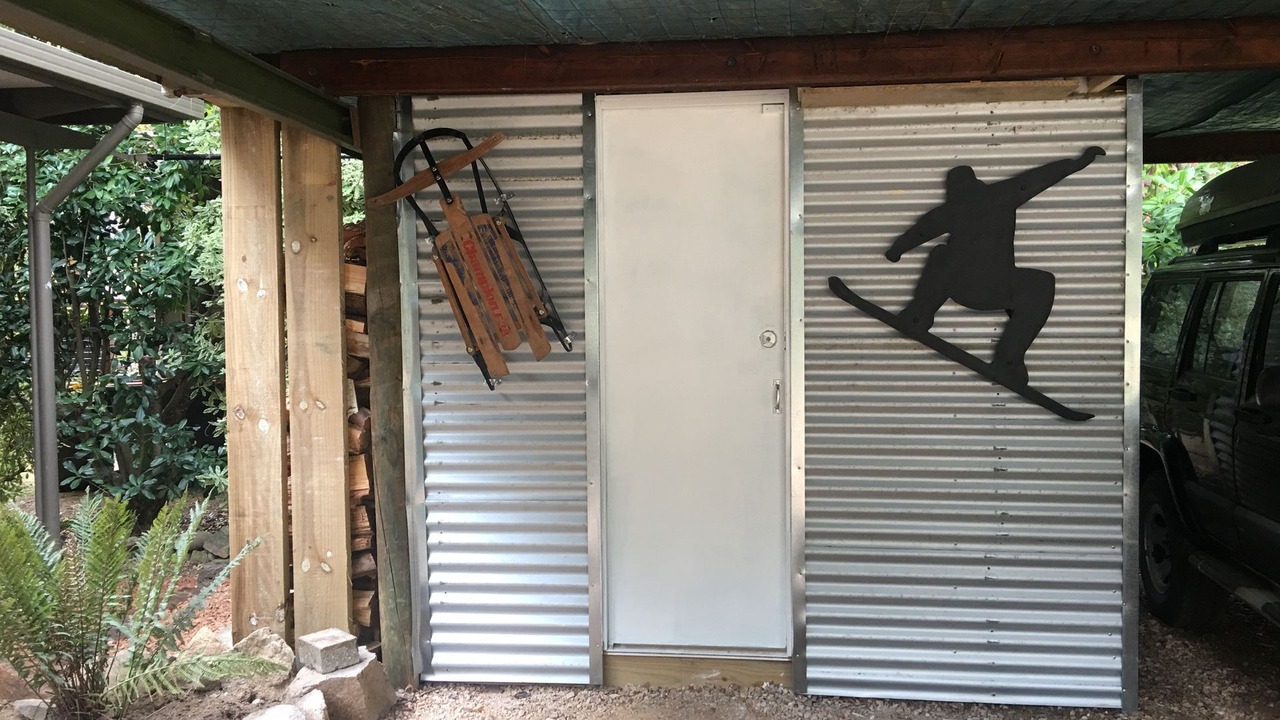 Photo of Bedroom in Sawmill Settlement