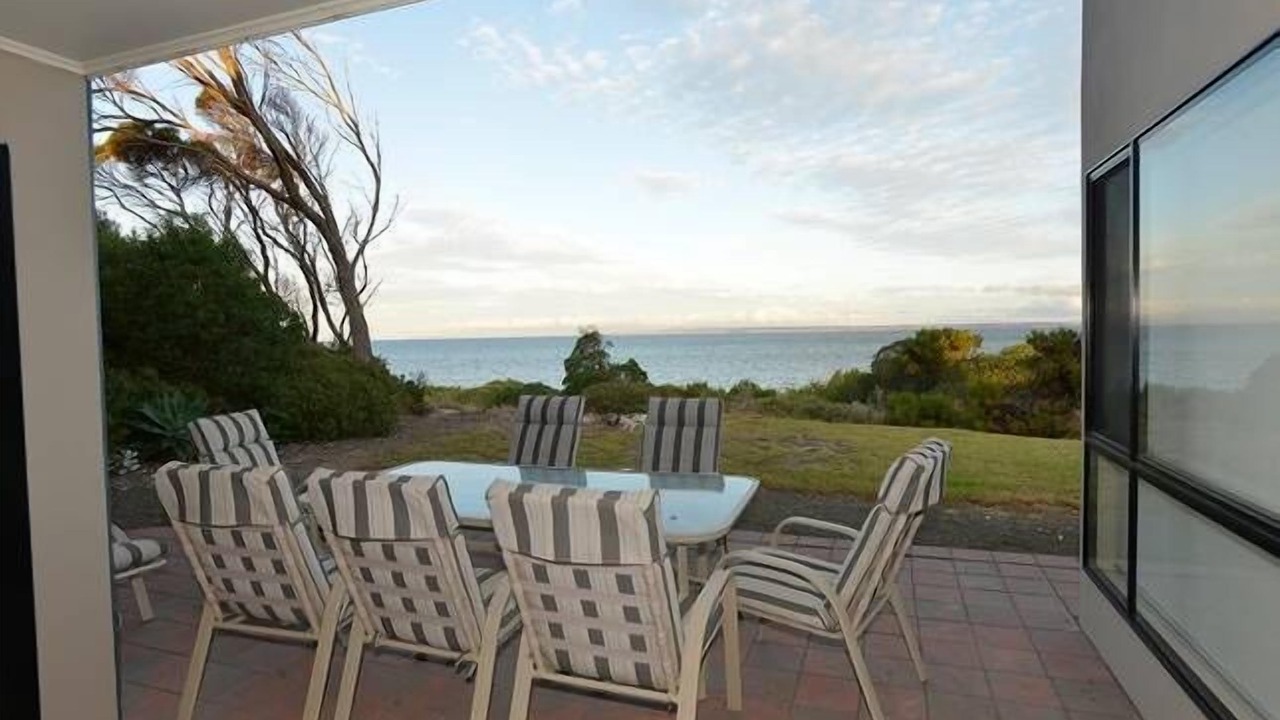 Photo of Outdoor in Kingscote