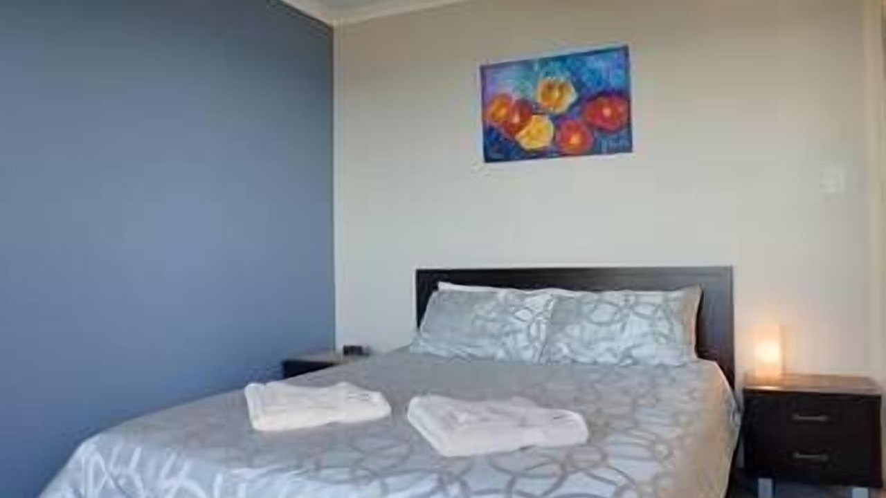 Photo of Bedroom in Kingscote