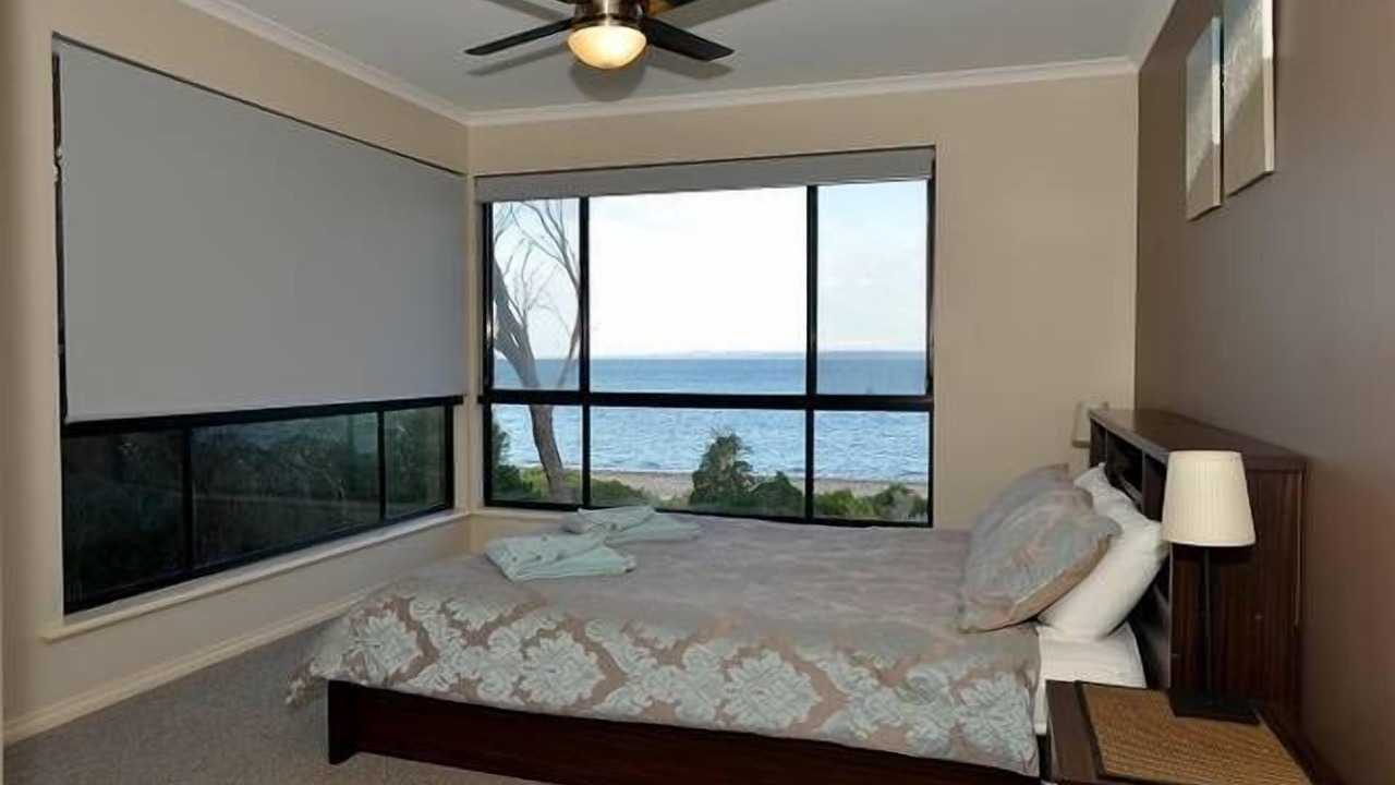 Photo of Bedroom in Kingscote