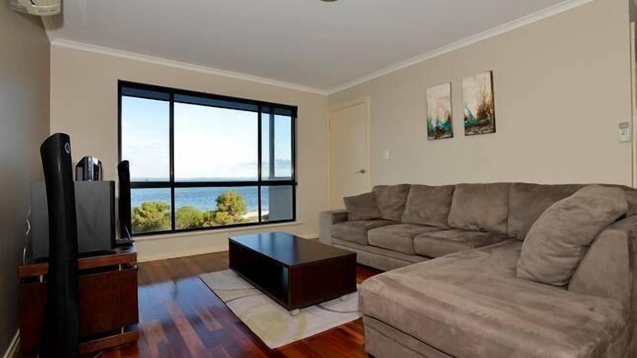 Photo of Livingroom in Kingscote