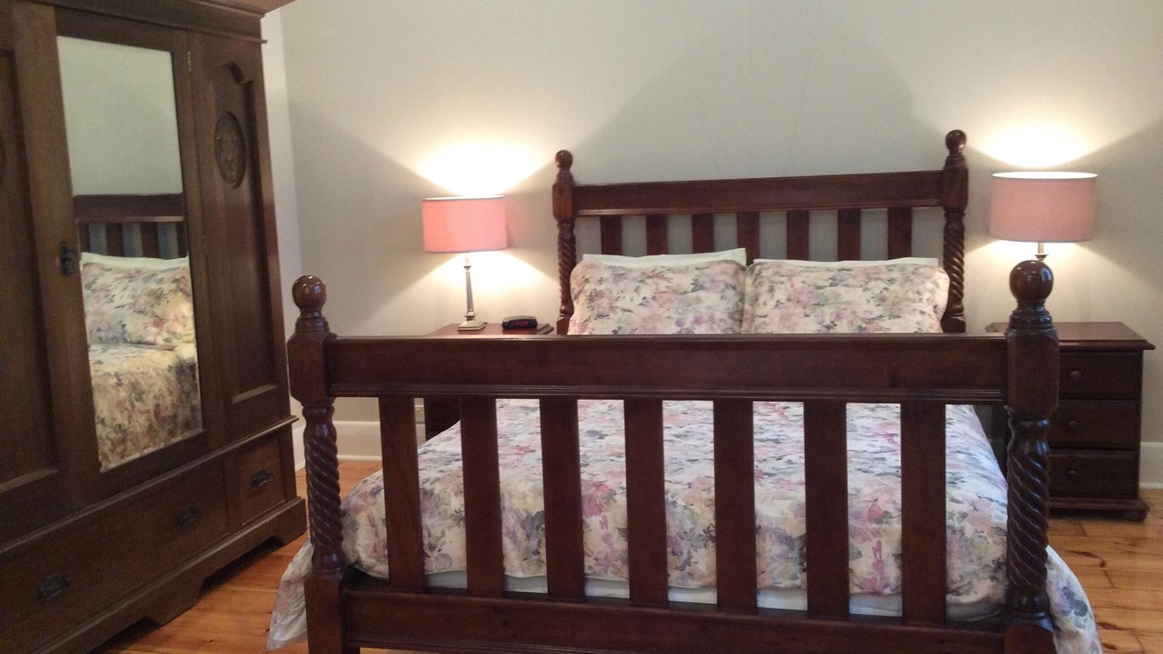 Photo of Bedroom in Glenelg