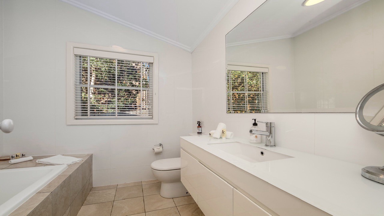 Photo of Bathroom in Hardys Bay
