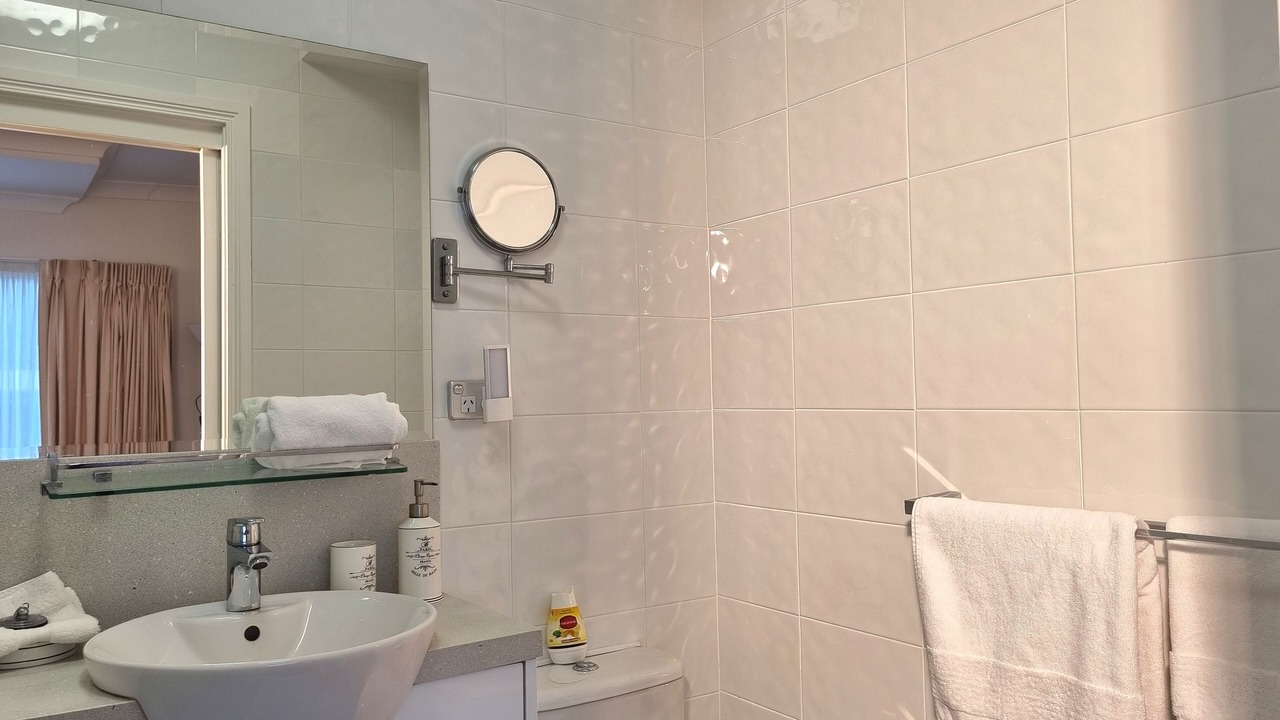 Photo of Bathroom in Narrabeen