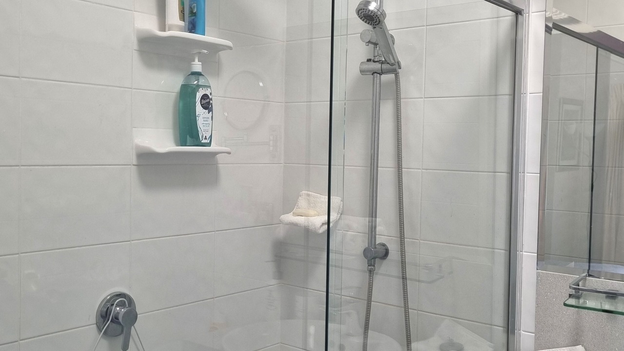 Photo of Bathroom in Narrabeen