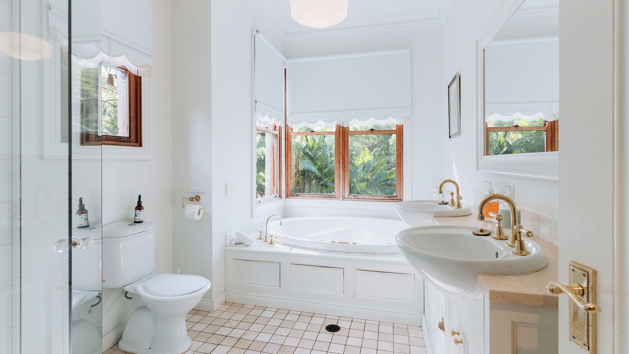 Photo of Bathroom in Holgate