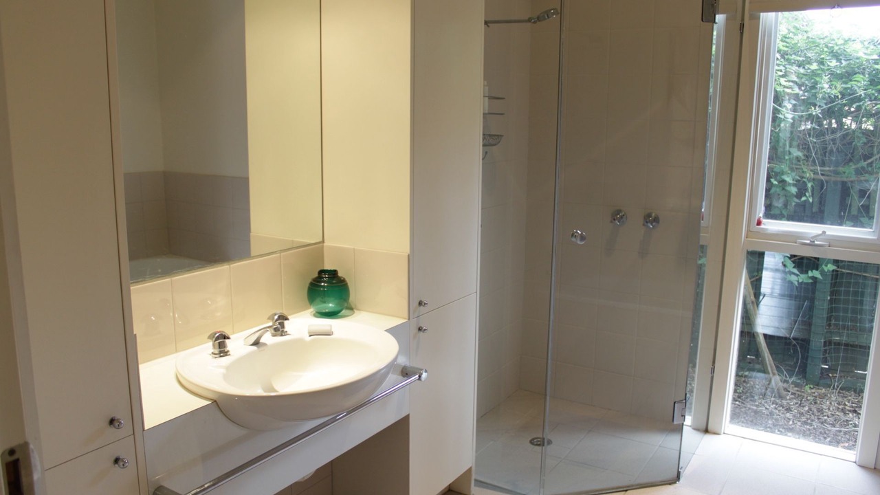 Photo of Bathroom in Anglesea