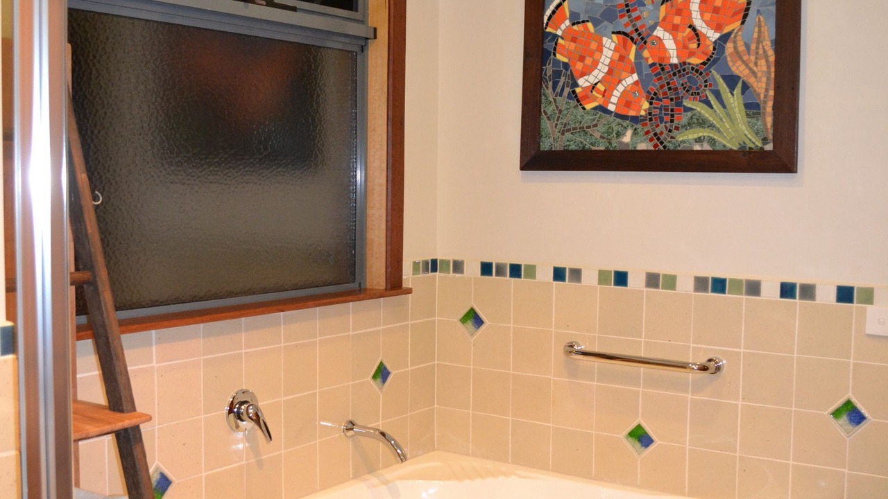 Photo of Bathroom in Tawonga South