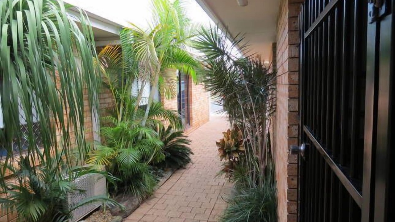 Photo of Outdoor in Mermaid Waters
