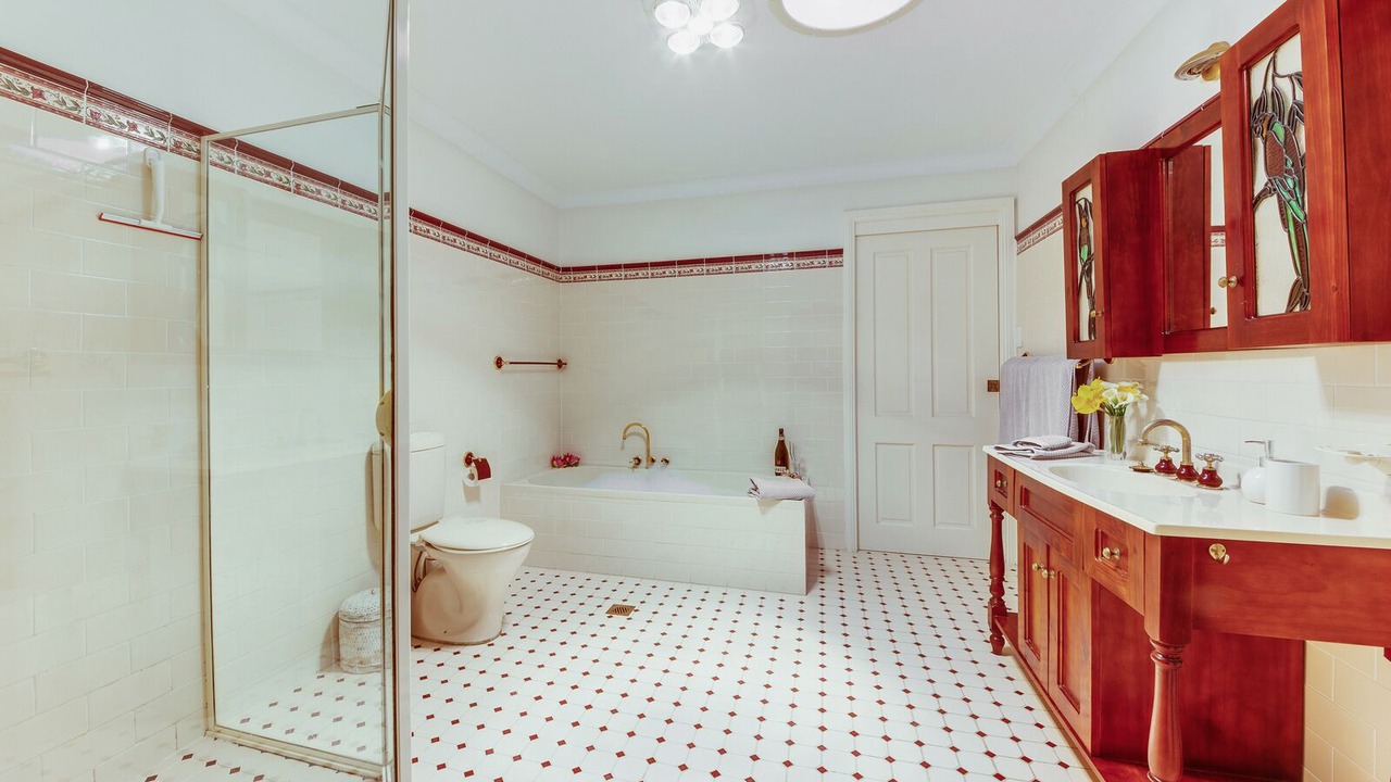 Photo of Bathroom in Martinsville