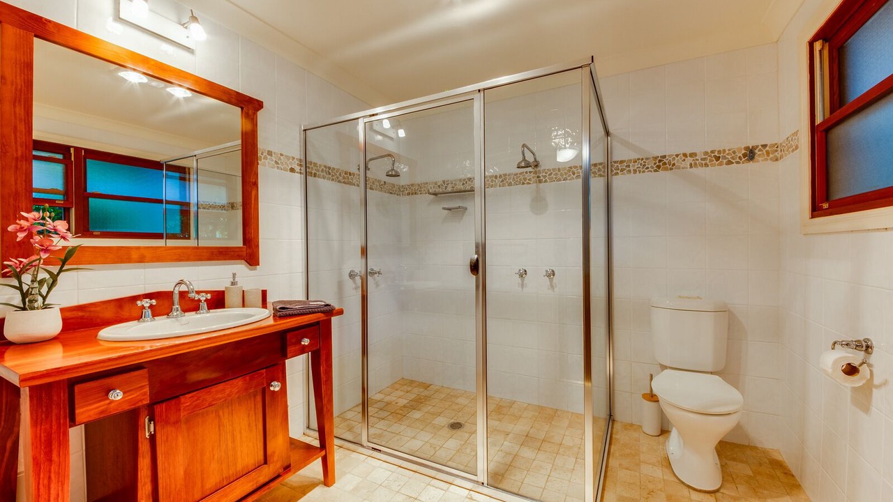 Photo of Bathroom in Martinsville