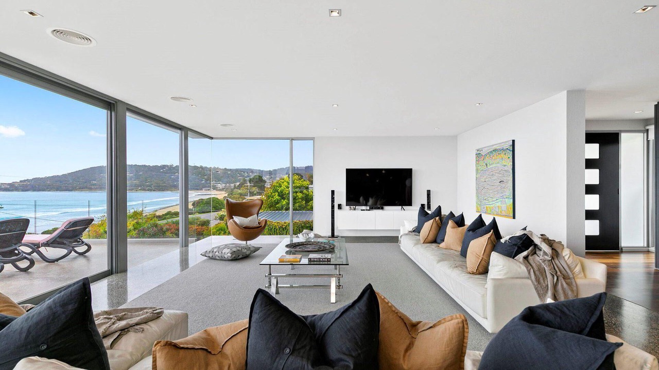 Photo of Livingroom in Lorne