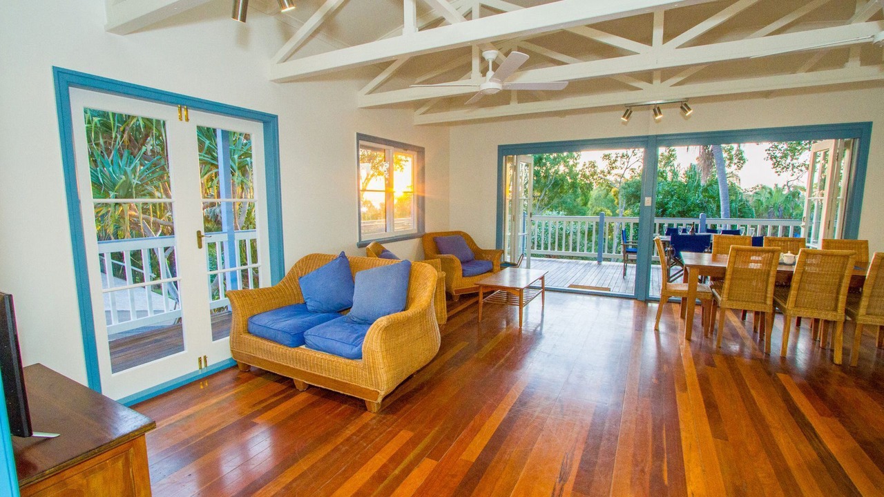 Photo of Livingroom in Seventeen Seventy