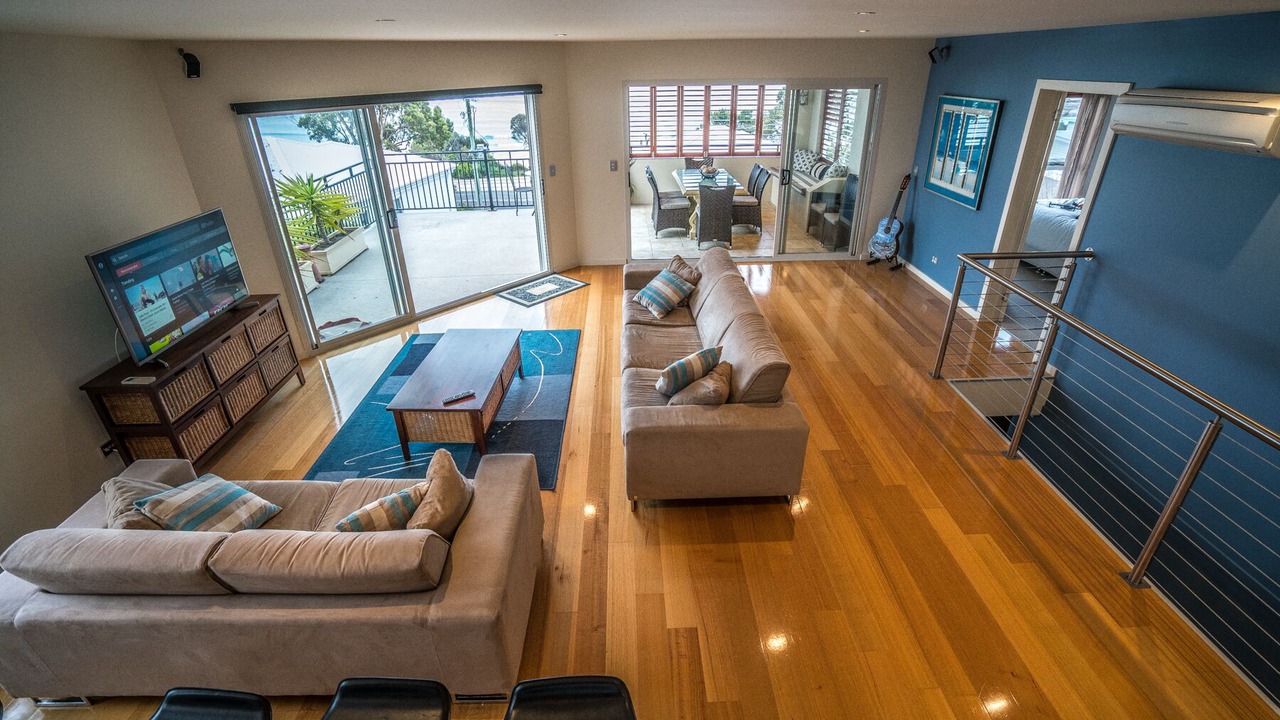 Photo of Livingroom in Binalong Bay