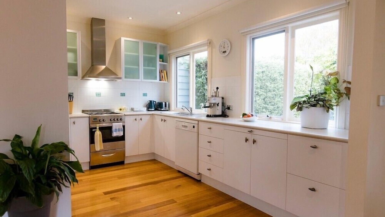 Photo of Kitchen in Point Lonsdale