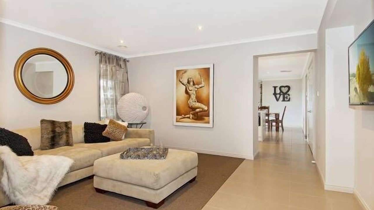 Photo of Livingroom in Rosebud