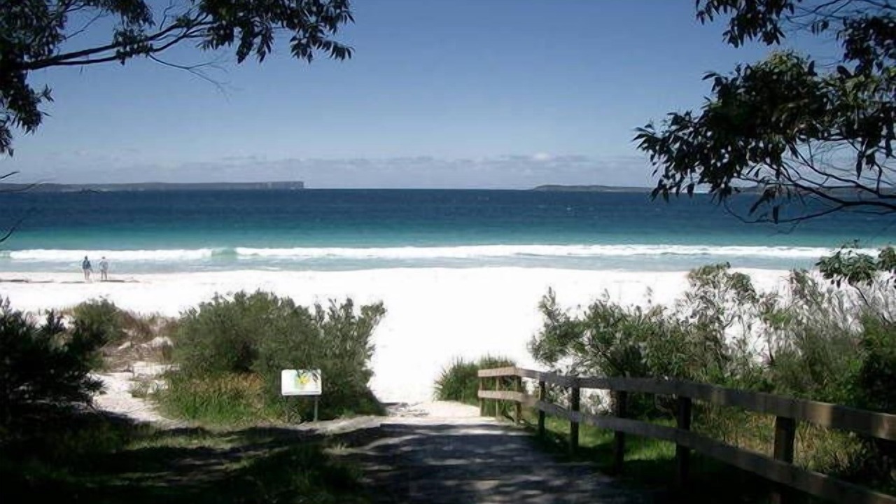 Photo of Others in Erowal Bay