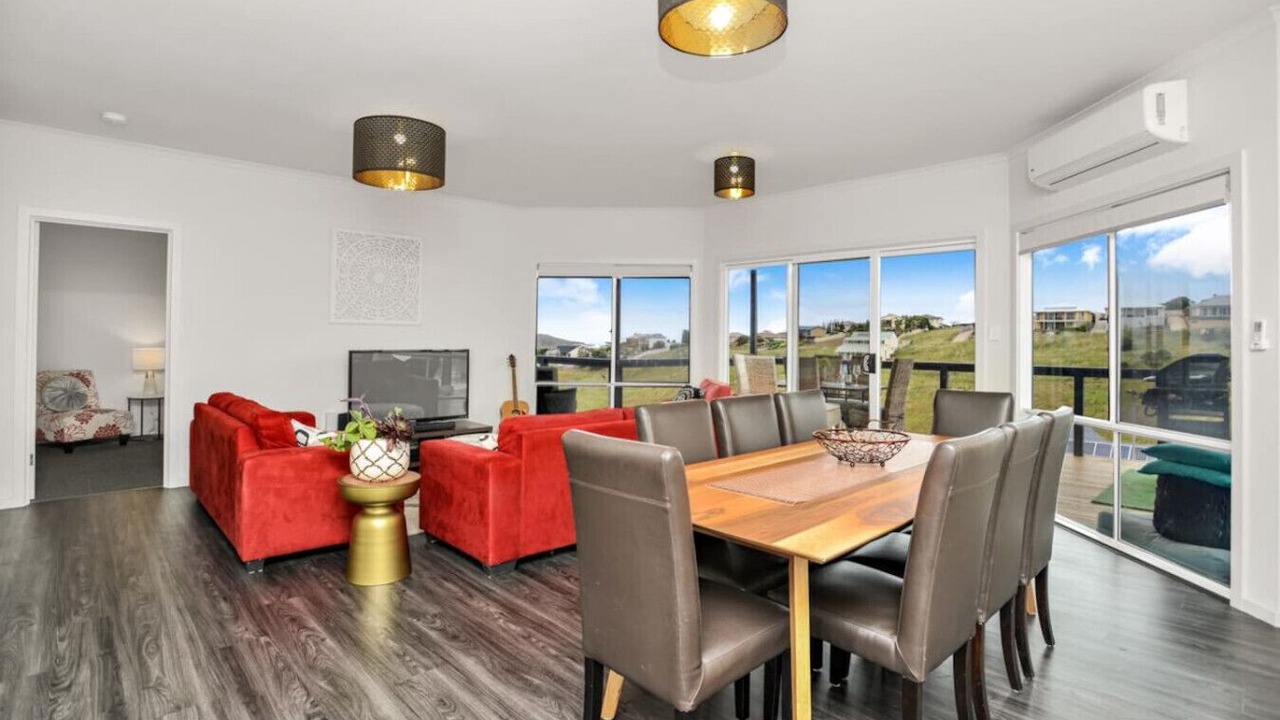 Photo of Livingroom in Encounter Bay