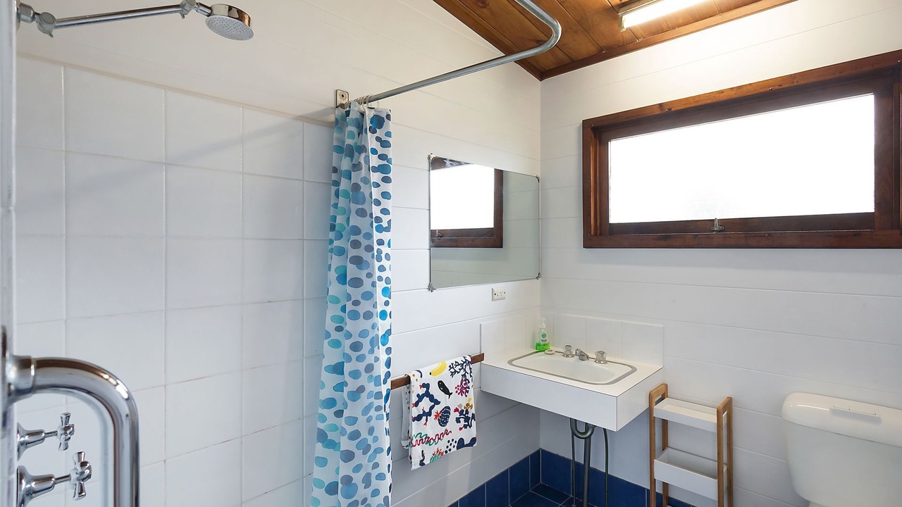 Photo of Bathroom in Dalmeny